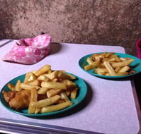 George Avenue Fish  Chip Shop - Hotel Accommodation