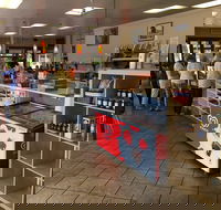 The Boulevard Cafe on the Lake - Hotel Accommodation