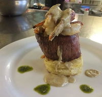 The Watersedge Restaurant - Hotel Accommodation