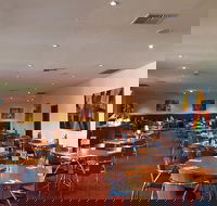 Vegas Restaurant - Hotel Accommodation