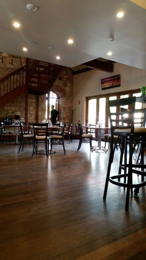 Wanera Wine Bar And Restaurant - Hotel Accommodation 7