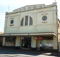 229 on Main Cafe - Hotel Accommodation