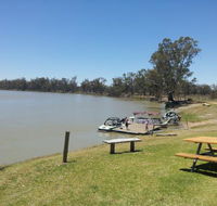 Caudo Vineyard - Hotel Accommodation