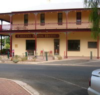 Crystal Brook Hotel - Hotel Accommodation
