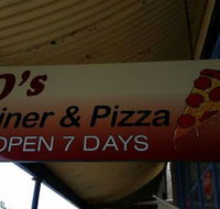 JD's Diner  Pizza - Hotel Accommodation