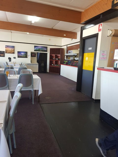 Meningie Hotel Bistro - Hotel Accommodation 1