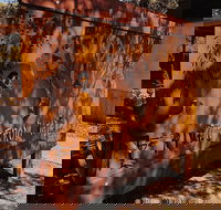 Rusty Duck River Front Cafe - Hotel Accommodation