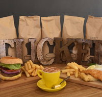 Tucker - Hotel Accommodation