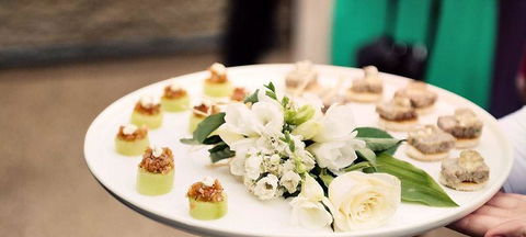 Bruni's Restaurant At Villa Howden - Hotel Accommodation 1