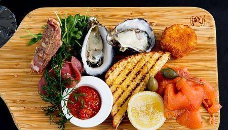 Bruni's Restaurant At Villa Howden - Hotel Accommodation 7
