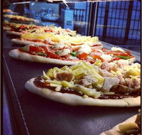 Pizza  Pie Co - Hotel Accommodation