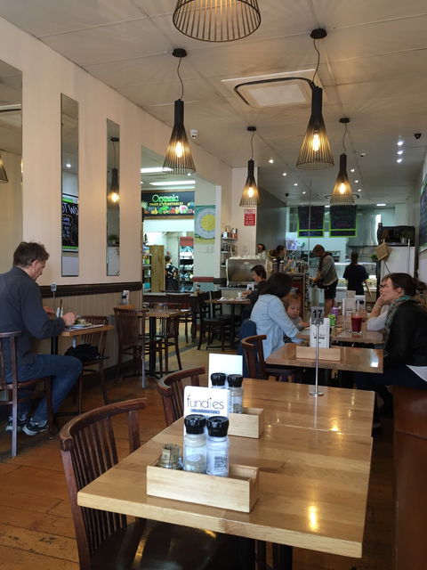 Fundies Whole Foods Cafe - Hotel Accommodation 4
