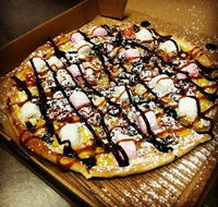 Creative Pizza - Hotel Accommodation