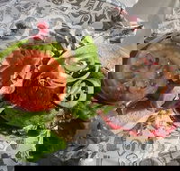 Burger Urge Crestwood - Hotel Accommodation