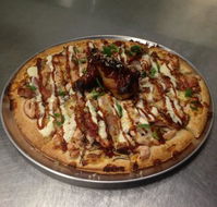 Pizza Capers - Hotel Accommodation