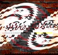 Rocky Ho's Grille and Diner - Hotel Accommodation