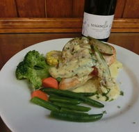 BRISBANE VALLEY TAVERN - Hotel Accommodation