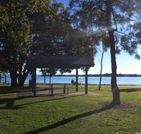 Golden Prawn Seafoods  Take Away - Hotel Accommodation