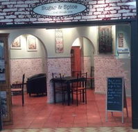 Leonore's Coffee Lounge - Hotel Accommodation