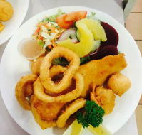 Sue's Cafe and Takeaway - Hotel Accommodation