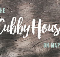 The CubbyHouse on Maple - Hotel Accommodation
