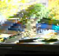 Village Deli Bongaree - Hotel Accommodation