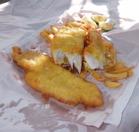 Walla's Fish  Chips - Hotel Accommodation