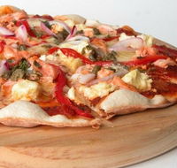 Fat Dog Cafe  Restaurant - Hotel Accommodation