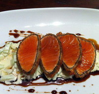 Katch-Up Seafood Grill  More - Hotel Accommodation