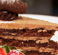 Otto's Fresh Food Market - Hotel Accommodation