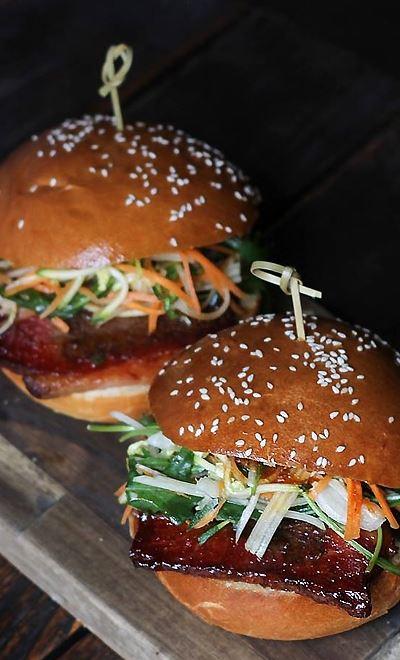 The Stables Bar - Hotel Accommodation 10