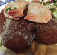 Larrikin Hotel Bistro. - Hotel Accommodation