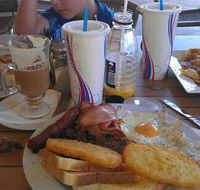 Latino Cafe - Hotel Accommodation