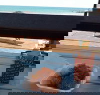 See Street Seafood Take-Aways - Hotel Accommodation