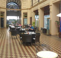 Stock Exchange Cafe - Hotel Accommodation