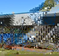 The Overflow Estate 1895 Cellar Door - Hotel Accommodation