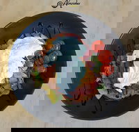 Alowishus Delicious - Hotel Accommodation