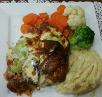 Simons Tavern Restaurant - Hotel Accommodation