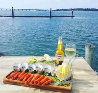 Sylvan Beach Seafood - Hotel Accommodation