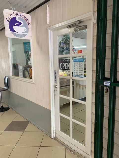 B.L.D Tuckerbox - Hotel Accommodation 1