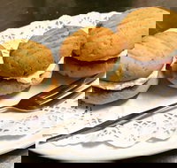 Coachman Coffee Lounge - Hotel Accommodation