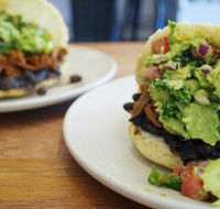 Fiery Deli - Hotel Accommodation