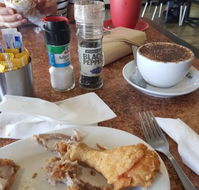 La Famille Cafe  Bakery - Hotel Accommodation