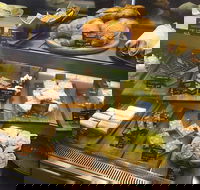 The Coffee Club Stockland Burleigh - Hotel Accommodation