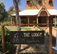The Lodge on Hawthorn - Hotel Accommodation