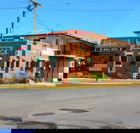 The Royal Hotel Meandarra - Hotel Accommodation