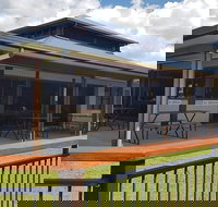 Tully Heads Tavern - Hotel Accommodation