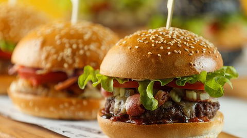 L'Burger - Hotel Accommodation 0