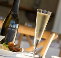 Jack Rabbit Vineyard - Hotel Accommodation