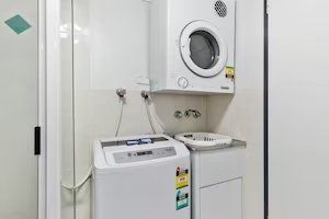 The Coffee House Apartments & Bistro - Hotel Accommodation 11